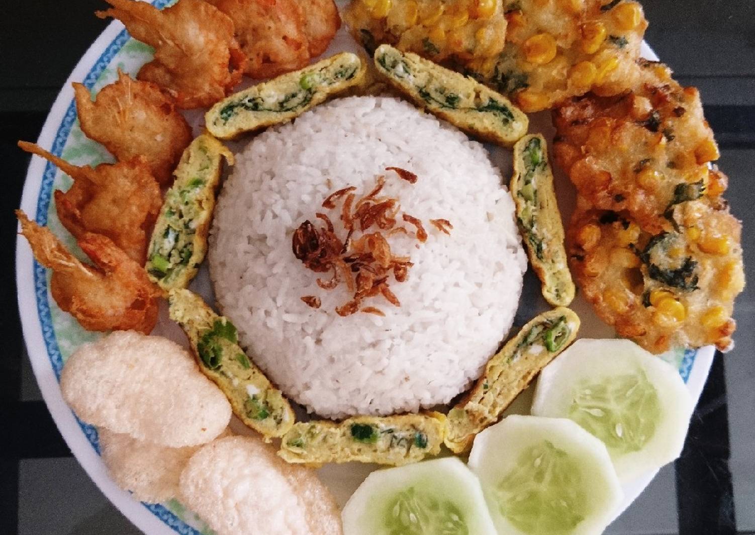 Resep Nasi  uduk  ricecooker oleh Ummu Rasyid Cookpad