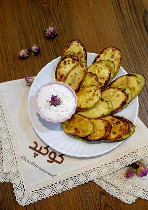 عکسی از دستور کدو سبز سرخ شده با سس ماست
