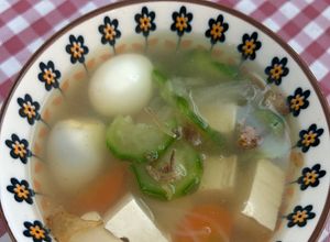 Foto resep Soup Tahu, Puyuh dan Gambas