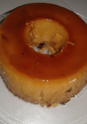 Una foto de Postre de dulce de leche tipo flan