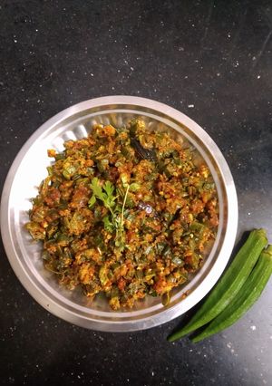 * வெண்டைக்காய், ஸ்பைஸி பொரியல்*(spicy ladys finger poriyal recipe in tamil) செய்முறை முக்கிய புகைப்படம்