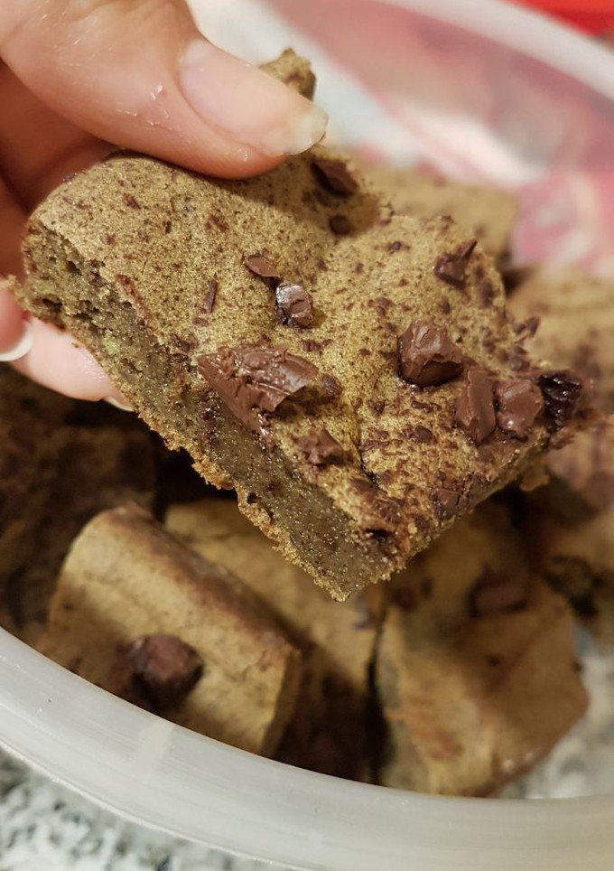 Una foto de Brownies de chocolate, sin gluten, sin lactosa y ¡sin grasas!