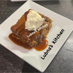 A picture of Sticky Date Pudding with Caramel Sauce:.