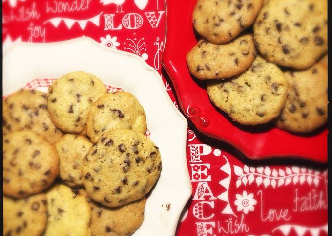 Chocolate chips cookies