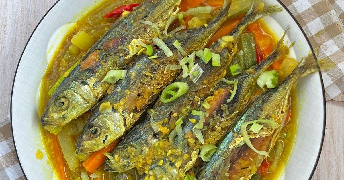 Ikan Goreng Acar Kuning
