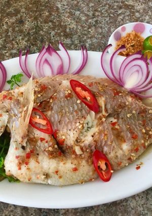 Hình của món CÁ DIÊU HỒNG HẤP MUỐI ỚT.