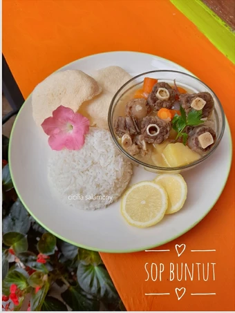 Cara Mudah Membuat Resep Sop Buntut yang Enak Banget