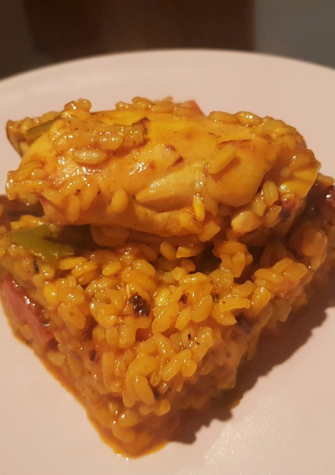 Una foto de Arroz con pollo