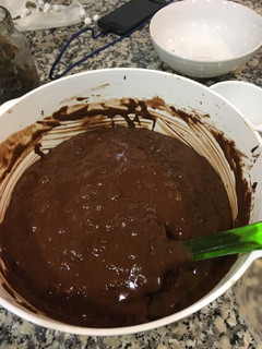 Una foto de Torta negra de Navidad