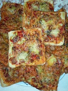 صورة لوصفة بيتزا بخبز التوست سهل 🍞