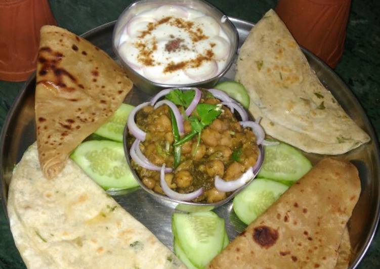 Chole with spinach