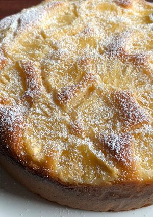 A picture of Pineapple Yoghurt Cake.