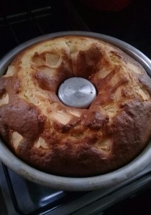 Una foto de Mi bizcochuelo con manzanas🤗