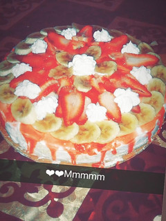 صورة لوصفة كيكة عيد الميلاد أو يومية لقهوة العصر 😍😍😍😍