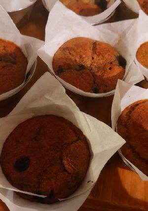 Una foto de Muffins de avena arándano