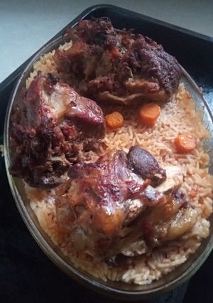 صورة لوصفة لحم مشوي ومحمر مع أرز