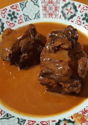 Una foto de Rabo de toro en salsa