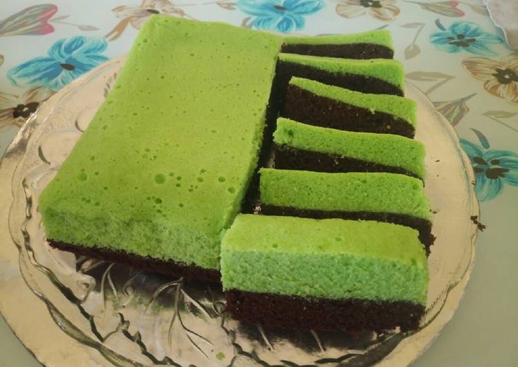 Bolu kukus pandan coklat