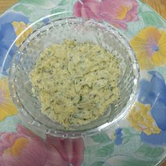 A picture of Lee's Simple Roasted Garlic Butter.