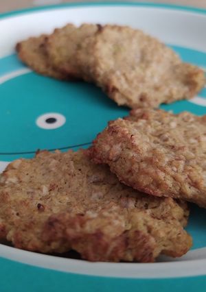 Una foto de Galletas de calabacín-avena-frutos secos