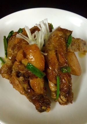 Hình của món Cánh Gà Chiên Mật ong.