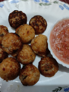 A picture of Leftover Rice Appam with Tomatoes Chutney.