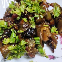 A picture of Baingan bhajiya.