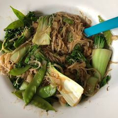A picture of Veg filled chow mien inspired Chinese fakeaway.