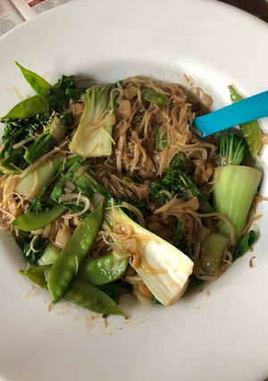 A picture of Veg filled chow mien inspired Chinese fakeaway.