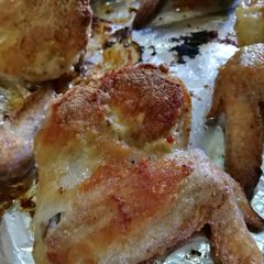 A picture of Crispy baked wings.