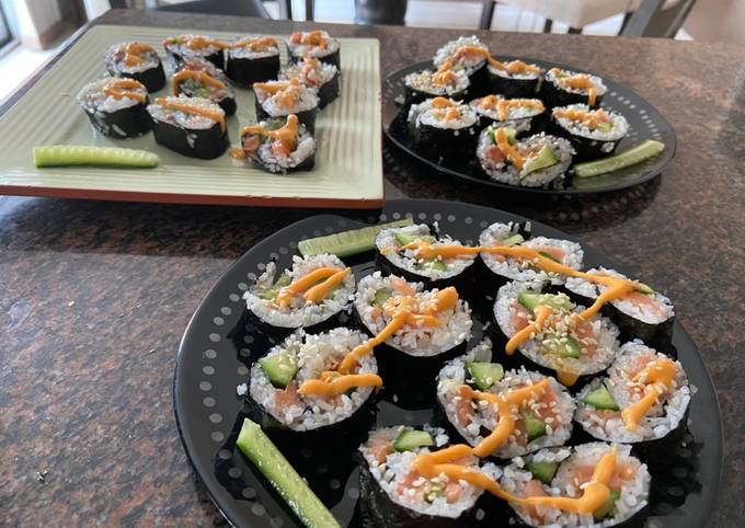 Simple Way to Prepare Super Quick Homemade Salmon Cucumber Sushi