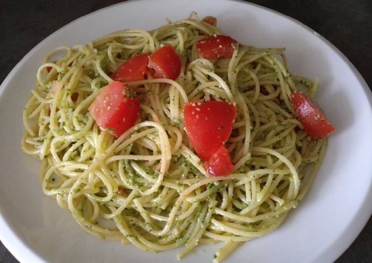 Step-by-Step Guide to Make Quick Pesto Pasta