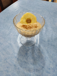 Una foto de Espuma de manzana con canela y limón