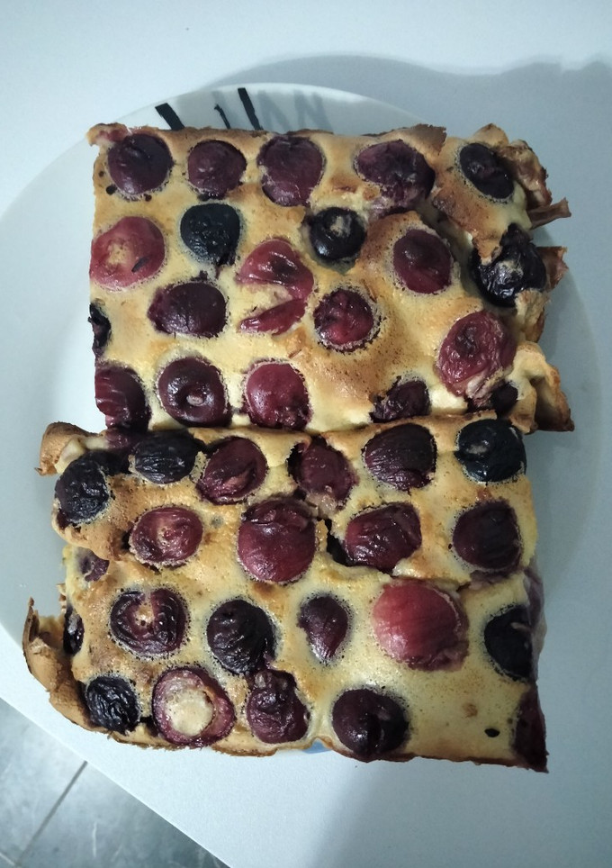 Una foto de Clafoutis de cerezas