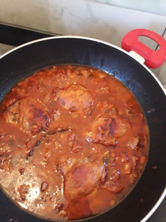 Una foto de Tuco de pollo y chorizo
