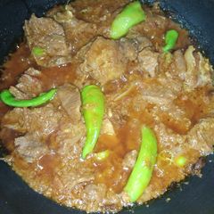 A picture of Beef Karahi.