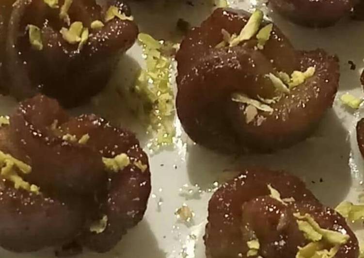 Recipe of Perfect Gulab jamun (rose shape)