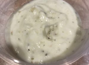 Una foto de Aderezo de yoghurt griego