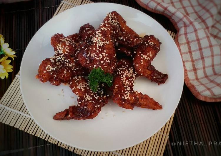 Cara Menghidangkan Korean Spicy Chicken Wings Anti Ribet!