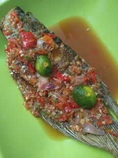 Foto resep Pecak ikan gurame favorit anak no 1