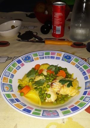 Una foto de Guiso de merluza, a mi manera
