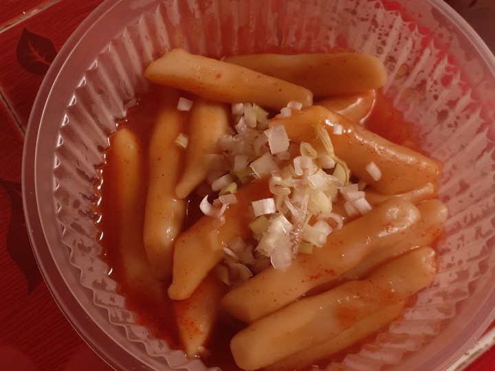 Cara Gampang Menyiapkan Homemade Tteokbokki, Bikin Ngiler