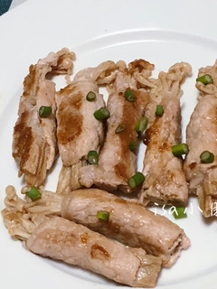 金針菇燒肉捲 的食譜成品照片