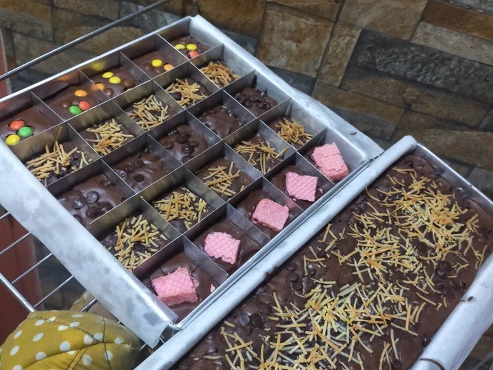 Cara Mudah Menyiapkan Resep Brownies panggang. yang Uenak Anti Ribet, Uenak Banget