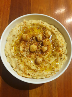Una foto de Hummus de garbanzos