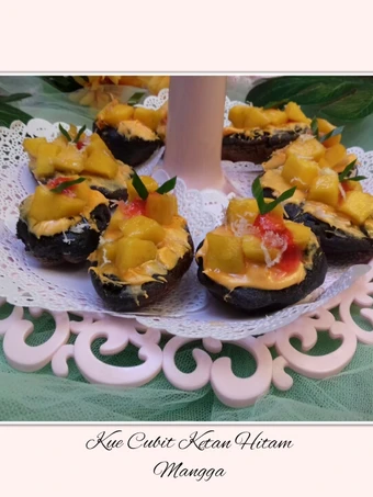 Langkah Gampang Membikin Resep  Kue Cubit Ketan Hitam Mangga yang Enak, Lezat