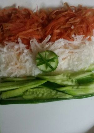 A picture of Tiranga Salad.