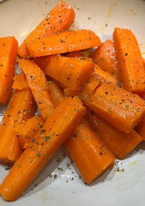 簡單炒紅蘿蔔 的食譜成品照片