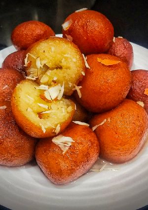 A picture of Mava Gulab jamun.