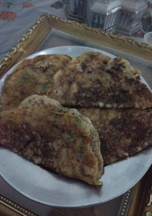A picture of Singhara atta ka cheela.